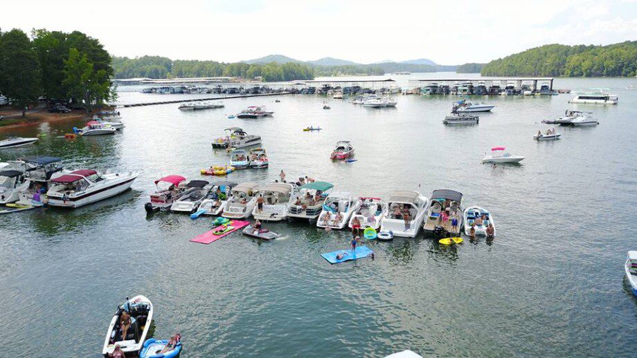 Holiday Harbor Marina