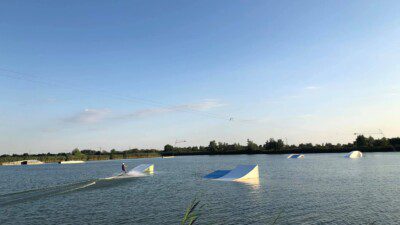 Wakeboarding, Waterskiing, and Cable Wake Parks in Szeged: Sun City Leisure Center