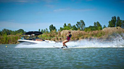 Wakeboarding, Waterskiing, and Cable Wake Parks in Seysses: Vincent Soubiron Ski School