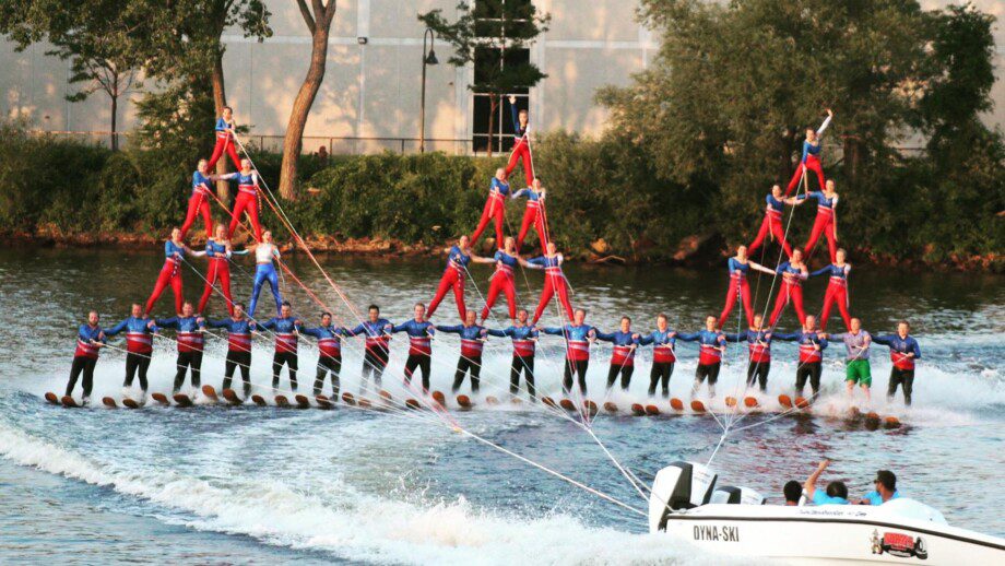 Twin Cities River Rats Water Ski Show Team