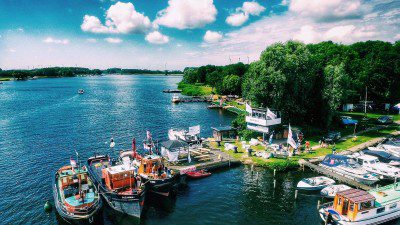 Wakeboarding, Waterskiing, and Cable Wake Parks in Abbenbroek: Waterski.nl
