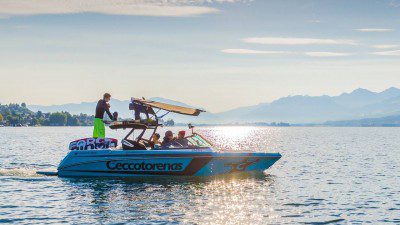 Wakeboarding, Waterskiing, and Cable Wake Parks in Weesen: ceccotorenas boarding family