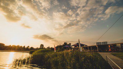Wakeboarding, Waterskiing, and Cable Wake Parks in Voorthuizen: Zeumeren Watersport