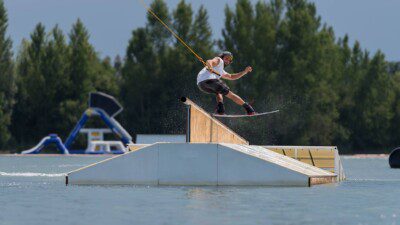 Wakeboarding, Waterskiing, and Cable Wake Parks in Carbonne: La Source Wake Park