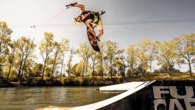 Wakeboarding, Waterskiing, and Cable Wake Parks in L'Arboç del Penedès: FUNCABLE