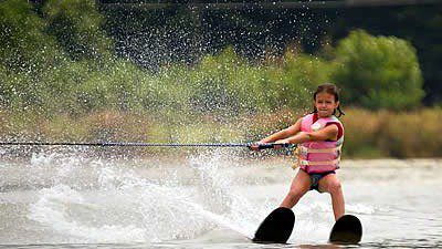 Wakeboarding, Waterskiing, and Cable Wake Parks in Valley: Divorce Lake Waterski Club
