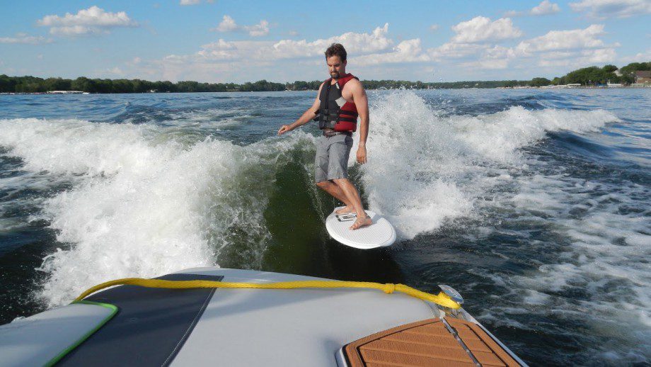 okoboji boat works rentals