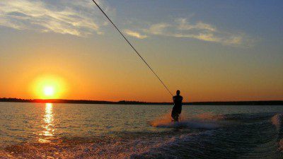 Wakeboarding, Waterskiing, and Cable Wake Parks in Elsterheide: Wake-And-More