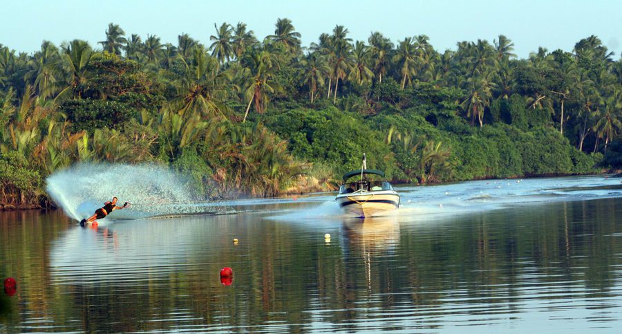 Discover a Dreamspot Waterski Camp