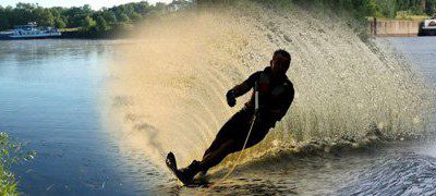 Wakeboarding, Waterskiing, and Cable Wake Parks in Bech-Kleinmacher: Club Nautique de Luxembourg