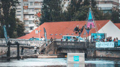 Wakeboarding, Waterskiing, and Cable Wake Parks in Ferreira Do Zezere: Lago Azul