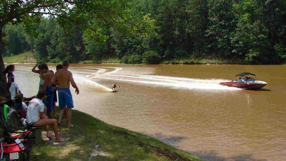 Lake Holly Ski Club