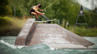 WakeScout listings in France: Poule Wake Park
